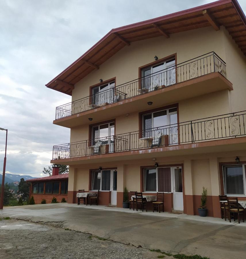 Вили Елеганс Сърница Exterior foto